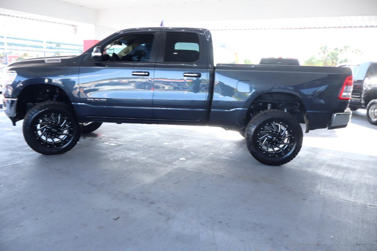 Used 2019 RAM 1500 Big Horn RWD image 10