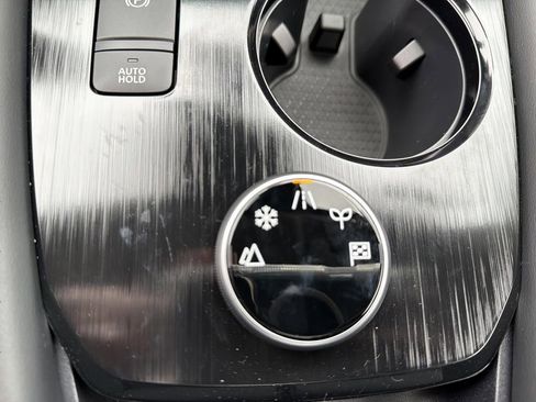 New 2026 Nissan Rogue Platinum image 25