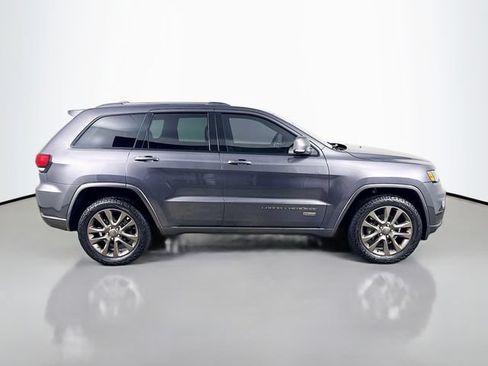 Used 2017 Jeep Grand Cherokee Limited 75th Anniversary AWD/4WD image 4