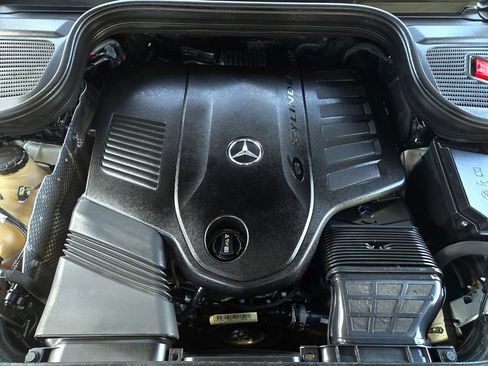 Used 2020 Mercedes-Benz GLS 450 4MATIC image 40