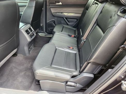 Certified 2023 Volkswagen Atlas SE AWD/4WD image 28