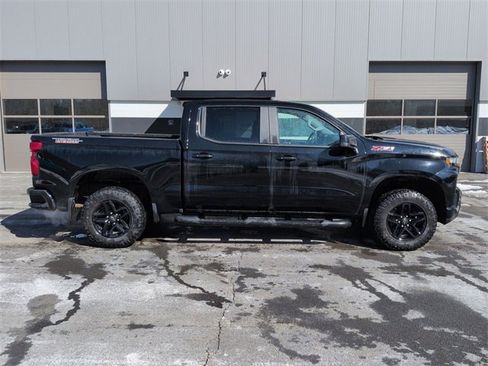 Used 2019 Chevrolet Silverado 1500 LT Trail Boss image 5
