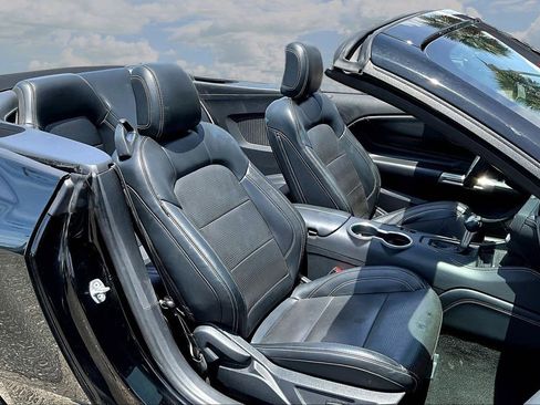Used 2024 Ford Mustang Premium RWD image 27