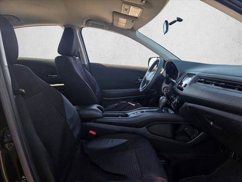 Used 2022 Honda HR-V LX image 17