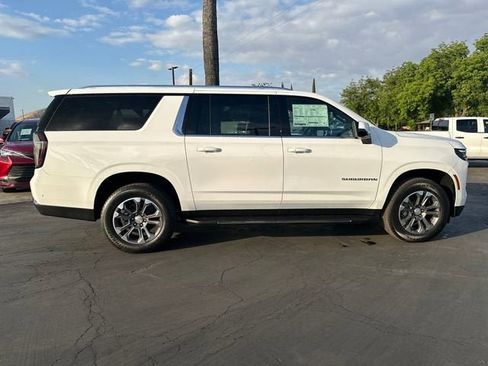 New 2026 Chevrolet Suburban LT w/ Comfort Package AWD/4WD image 9