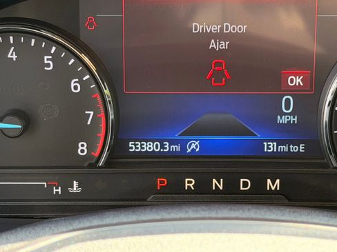 Used 2020 Ford Explorer XLT w/ Equipment Group 202A AWD/4WD image 21