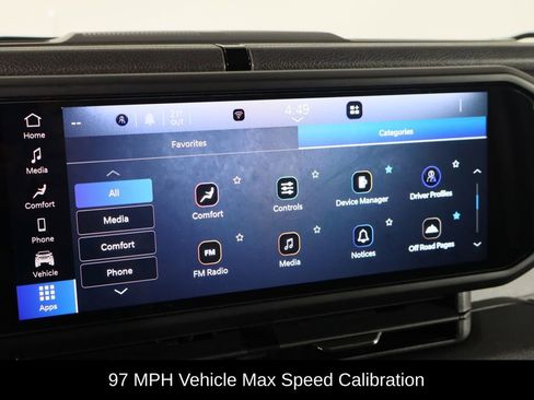 Used 2025 Jeep Wrangler Willys image 35