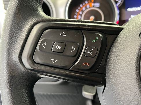 Used 2021 Jeep Wrangler Sport image 18