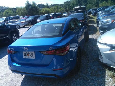 Used 2024 Nissan Sentra SV FWD image 3