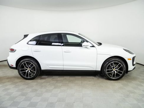 New 2026 Porsche Macan AWD/4WD image 28