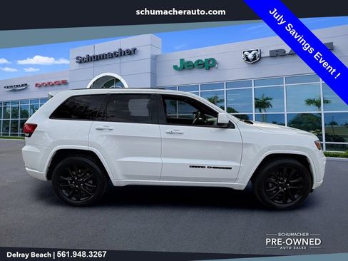 Used 2019 Jeep Grand Cherokee Altitude RWD image 8