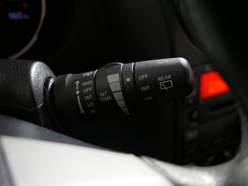 Used 2010 Nissan Rogue SL w/ Premium Pkg image 30