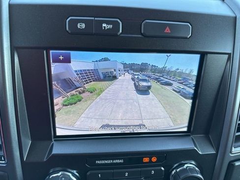 Used 2022 Ford F450 XLT w/ XLT Value Package image 22