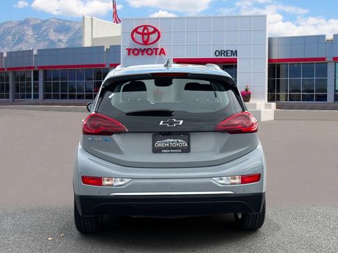 Used 2020 Chevrolet Bolt Premier w/ Infotainment Package image 4