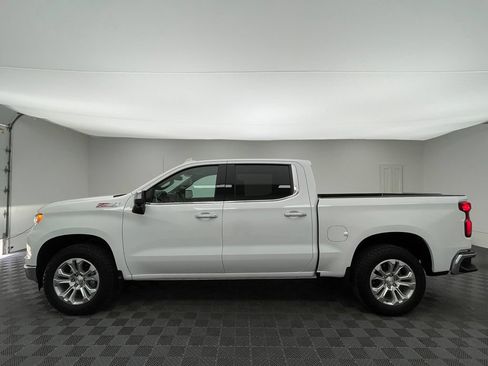 Used 2024 Chevrolet Silverado 1500 LTZ w/ LTZ Convenience Package II AWD/4WD image 13