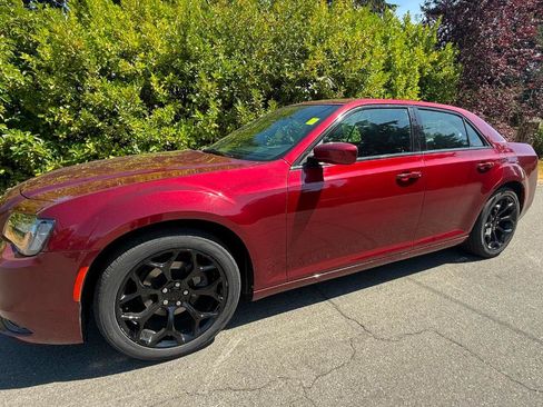 Used 2020 Chrysler 300 S RWD image 22