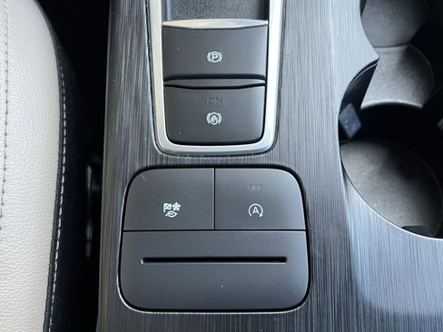 Used 2022 Ford Escape SEL image 27