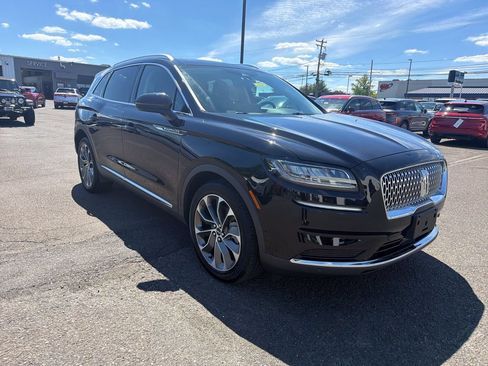 Certified 2022 Lincoln Nautilus Reserve AWD/4WD image 7