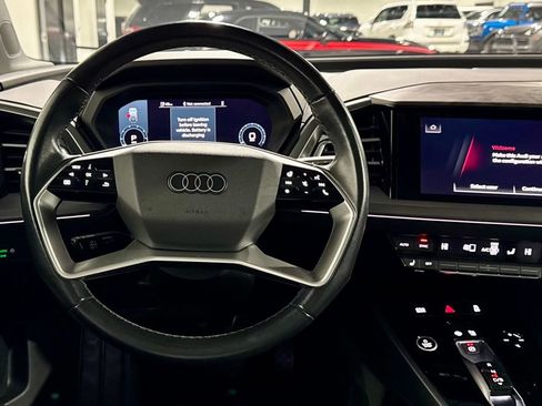 Used 2022 Audi Q4 e-tron Premium Plus image 16