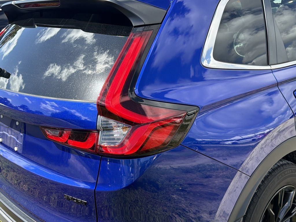 Used 2024 Honda CR-V Sport image 6