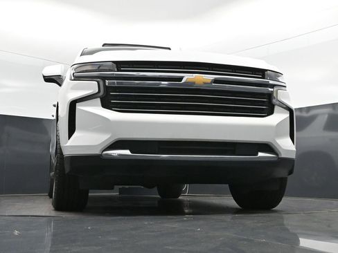 Used 2021 Chevrolet Tahoe LT w/ Rear Media and Nav Package RWD image 47