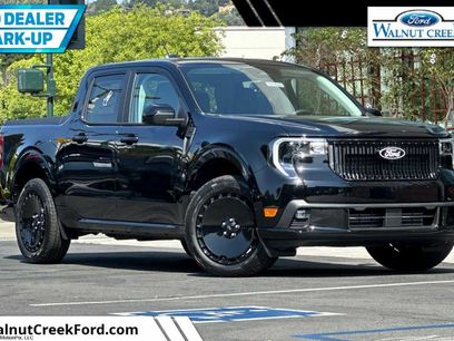 New 2025 Ford Maverick Lobo