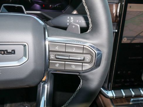 New 2027 GMC Acadia Denali Ultimate w/ LPO, Floor Liner Package AWD/4WD image 27