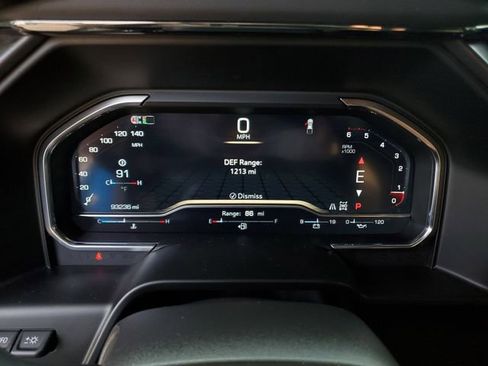 Used 2024 GMC Sierra 1500 AT4 w/ Technology Package AWD/4WD image 31