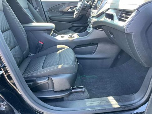 Used 2023 GMC Terrain SLE w/ LPO, Floor Liner Package FWD image 24