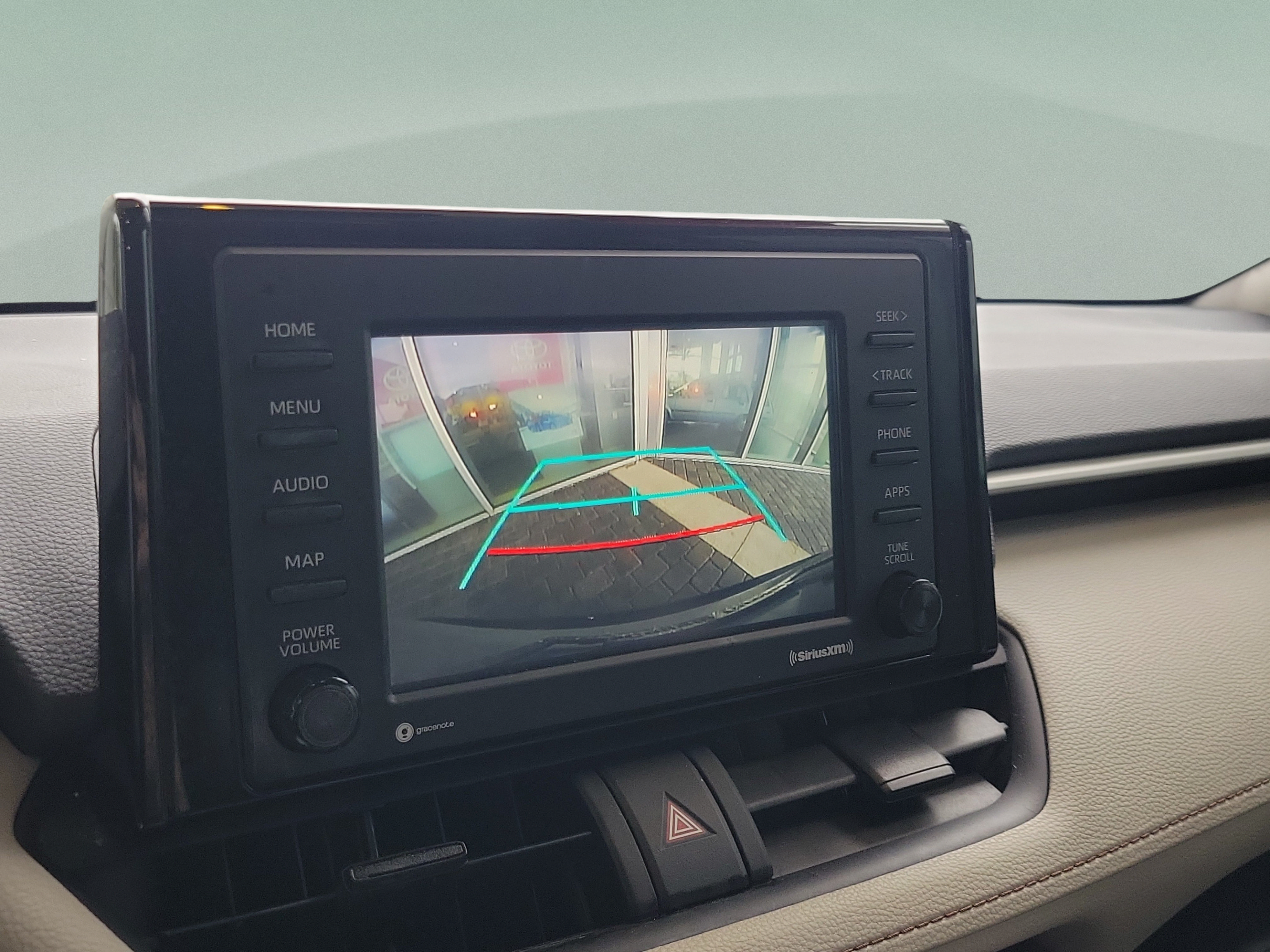 Used 2022 Toyota RAV4 XLE FWD image 15
