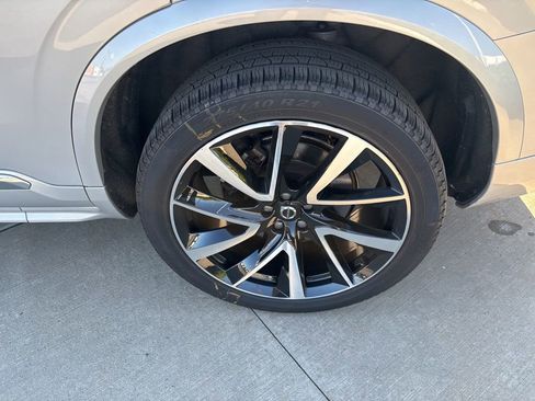 Used 2024 Volvo XC90 B5 Plus w/ Protection Package Premier AWD/4WD image 15