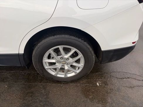 Used 2022 Chevrolet Equinox LT image 9