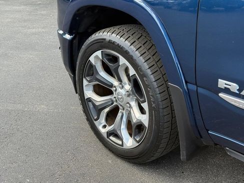 Used 2022 RAM 1500 Limited w/ Body-Colour Bumper Group AWD/4WD image 14