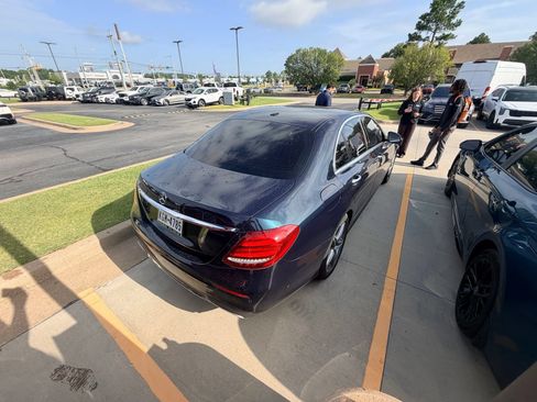 Used 2017 Mercedes-Benz E 300 image 3