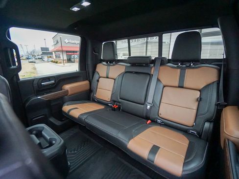 Used 2020 Chevrolet Silverado 2500 High Country w/ Z71 Off-Road Package image 36