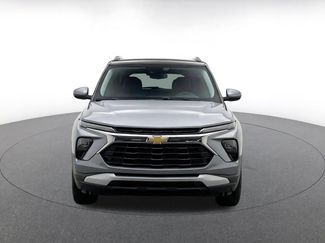 Used 2025 Chevrolet TrailBlazer LT FWD video 2
