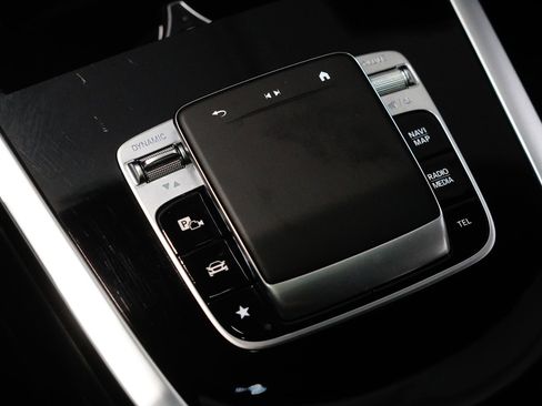 Certified 2025 Mercedes-Benz G 550 image 28