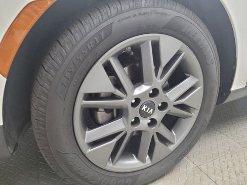 Used 2021 Kia Soul S FWD image 31