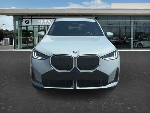 Used 2026 BMW X3 xDrive30i w/ Premium Package AWD/4WD image 2