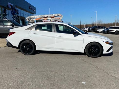 New 2026 Hyundai Elantra SEL Sport image 9