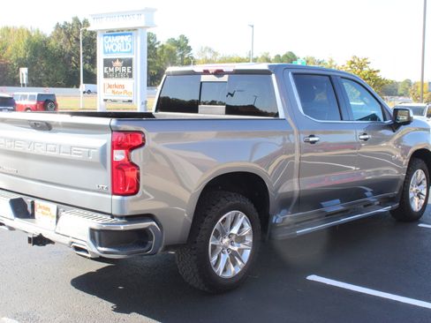 Used 2020 Chevrolet Silverado 1500 LTZ image 6