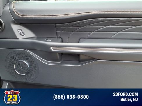 Certified 2023 Ford Expedition Platinum image 9