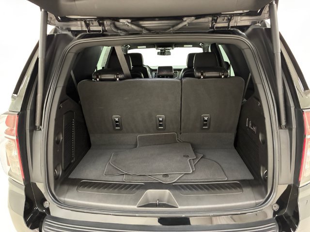 Certified 2023 Chevrolet Tahoe LT w/ Luxury Package AWD/4WD image 17