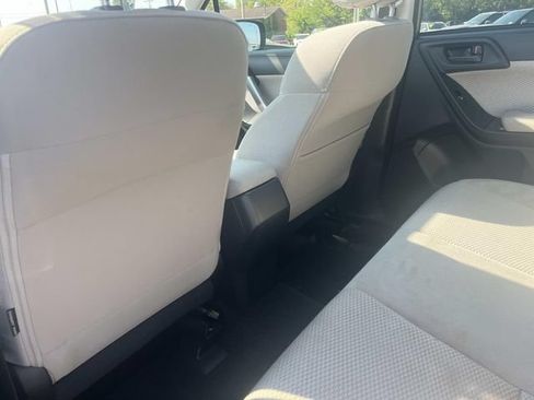 Used 2018 Subaru Forester 2.5i Premium AWD/4WD image 17