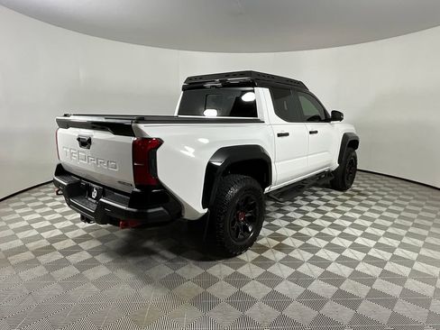 Used 2025 Toyota Tacoma TRD Pro AWD/4WD image 4