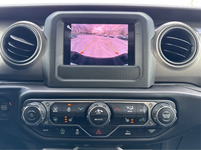 Used 2022 Jeep Gladiator Sport AWD/4WD image 29