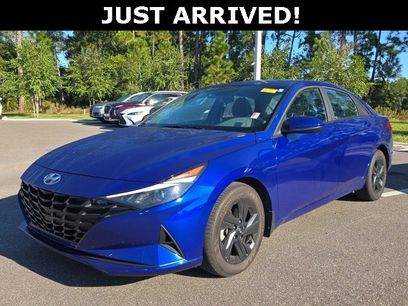 Used 2023 Hyundai Elantra SEL