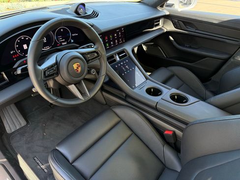 New 2025 Porsche Taycan GTS AWD/4WD image 4