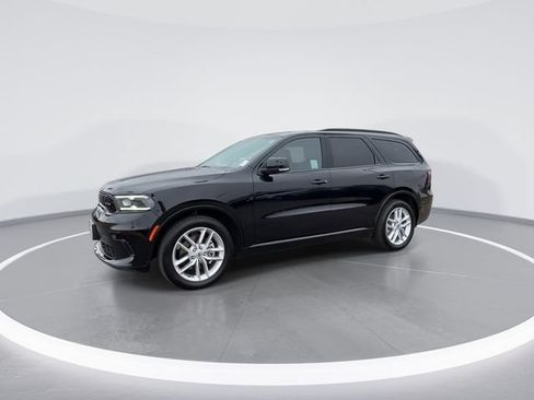 Used 2024 Dodge Durango GT RWD image 4
