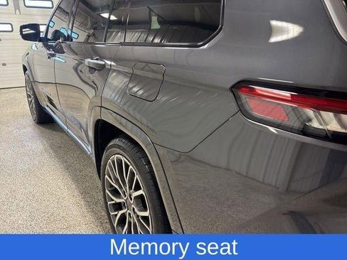 Used 2024 Jeep Grand Cherokee L Summit image 11